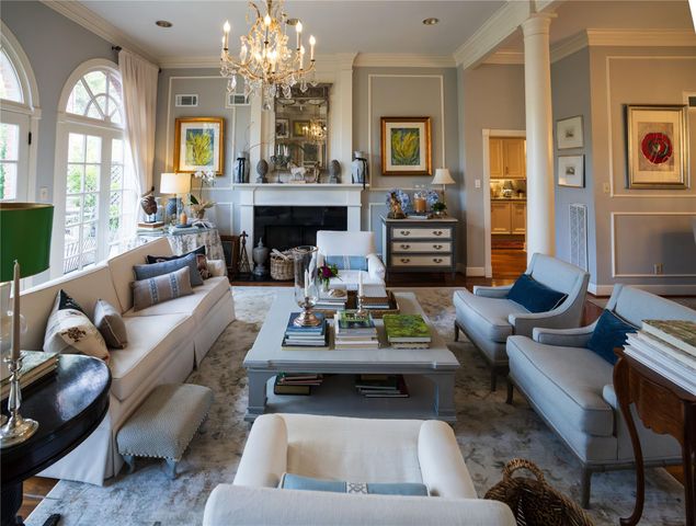 9590 Longmont Drive, Houston, TX 77063