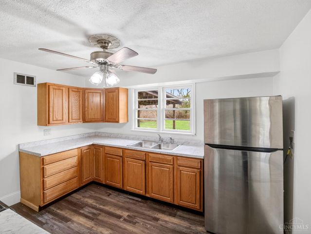 8371 S St Rt 48, Maineville, OH 45039