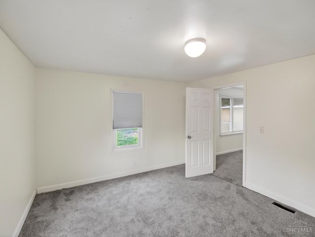 8371 S St Rt 48, Maineville, OH 45039