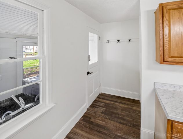 8371 S St Rt 48, Maineville, OH 45039