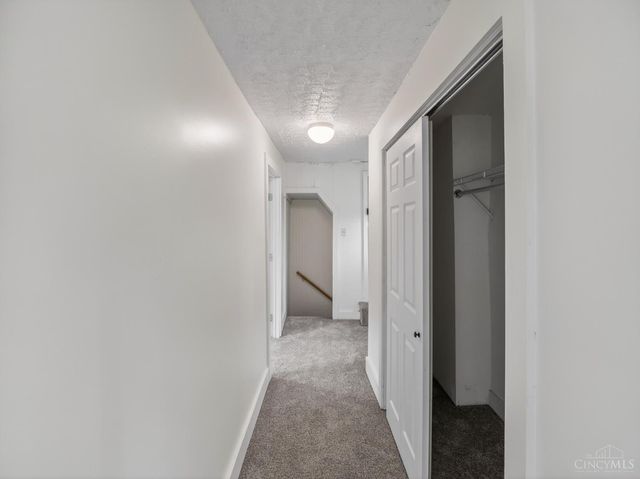 8371 S St Rt 48, Maineville, OH 45039