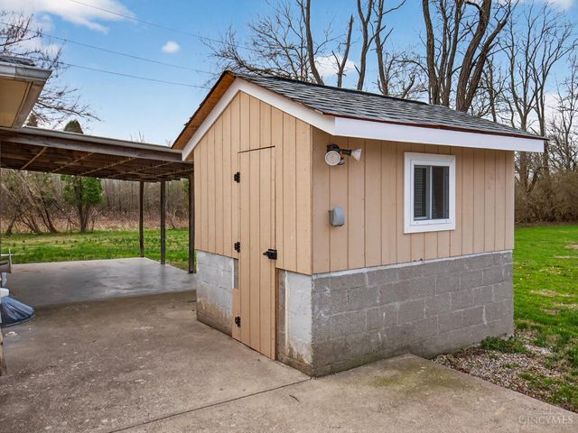 8371 S St Rt 48, Maineville, OH 45039