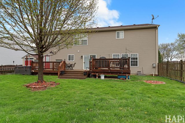 1909 Hemlock Drive, Mchenry, IL 60050