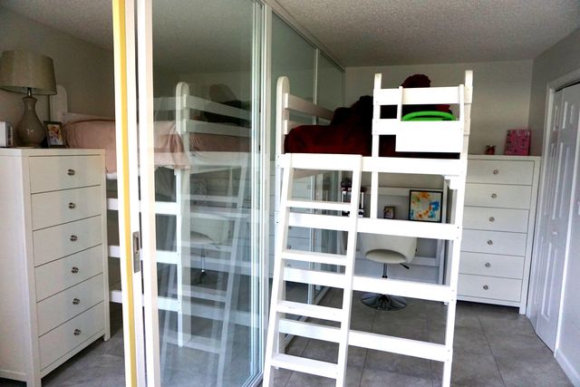 2800 N Ocean Drive B-12c, Singer Island, FL 33404