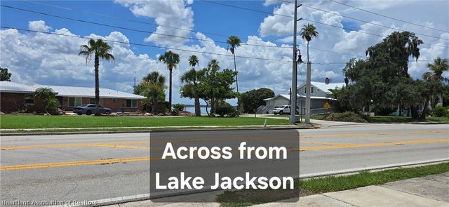 401 S Franklin Street, Sebring, FL 33870