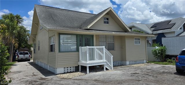 401 S Franklin Street, Sebring, FL 33870
