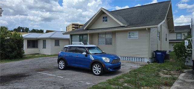 401 S Franklin Street, Sebring, FL 33870