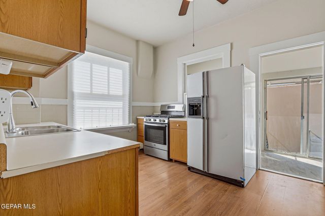 3118 E Yandell Drive, El Paso, TX 79903