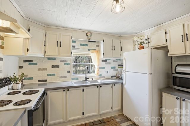 343 Carr Road, Dallas, NC 28034