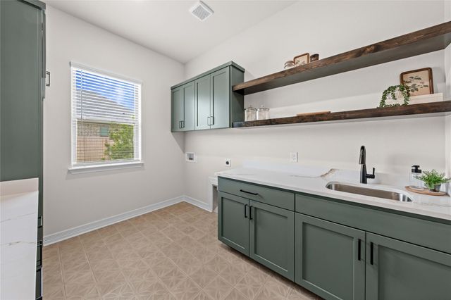 301 Rodeo RD, Salado, TX 76571