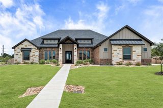 301 Rodeo RD, Salado, TX 76571
