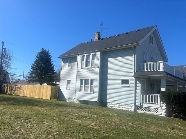 14208 Kingsford Avenue, Cleveland, OH 44128