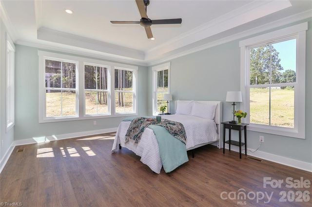 4265 Candlewood Drive, Sherrills Ford, NC 28673