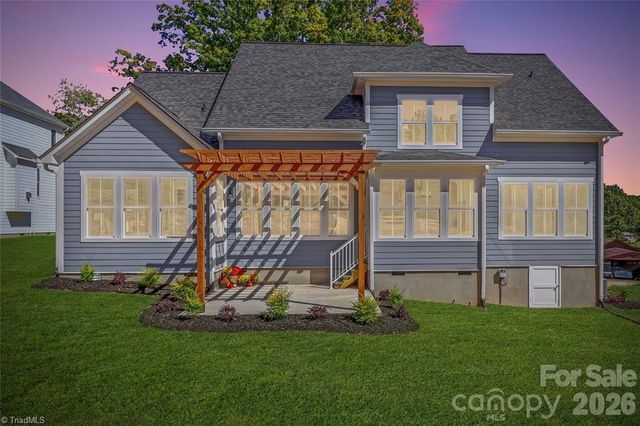 4265 Candlewood Drive, Sherrills Ford, NC 28673