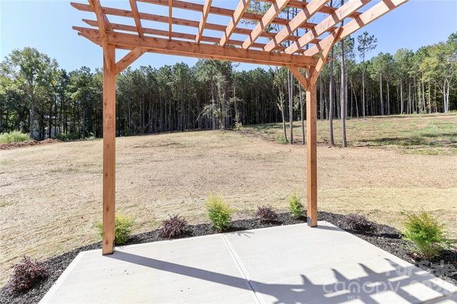 4265 Candlewood Drive, Sherrills Ford, NC 28673