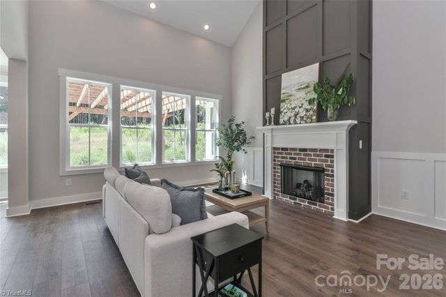 4265 Candlewood Drive, Sherrills Ford, NC 28673