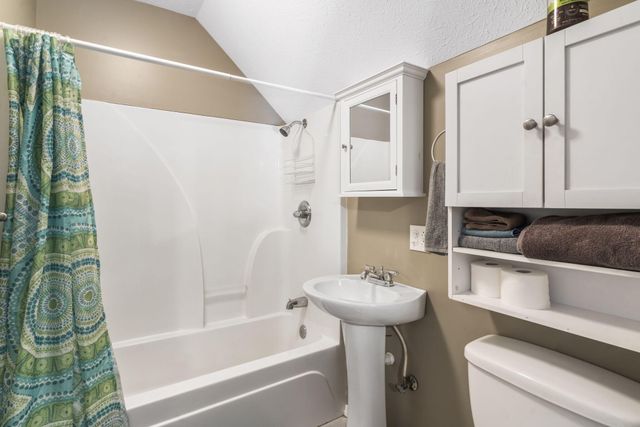 859 Crows Nest Trail Trail, Branson, MO 65616