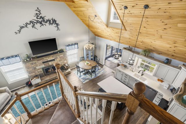 859 Crows Nest Trail Trail, Branson, MO 65616