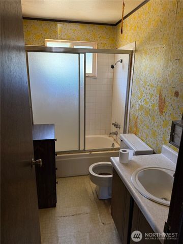 2436 E Ryan, Port Angeles, WA 98362