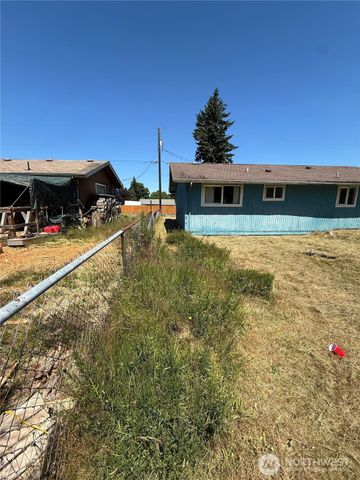 2436 E Ryan, Port Angeles, WA 98362