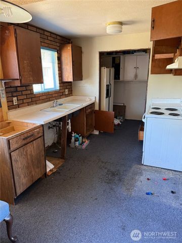2436 E Ryan, Port Angeles, WA 98362