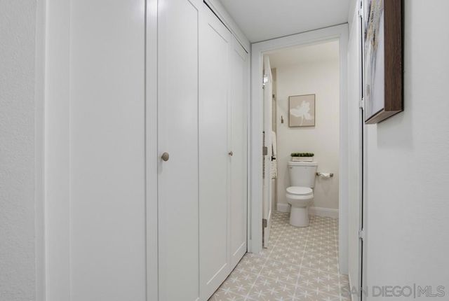 387 N Melrose D, Vista, CA 92083