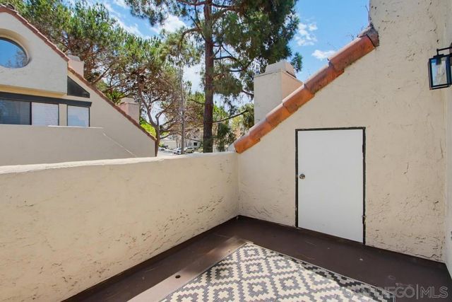 387 N Melrose D, Vista, CA 92083