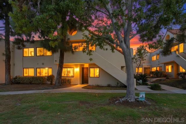 387 N Melrose D, Vista, CA 92083