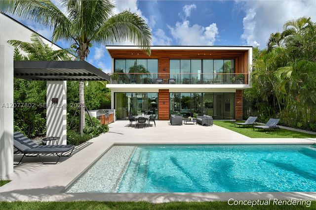 4560 Prairie Ave, Miami Beach, FL 33140