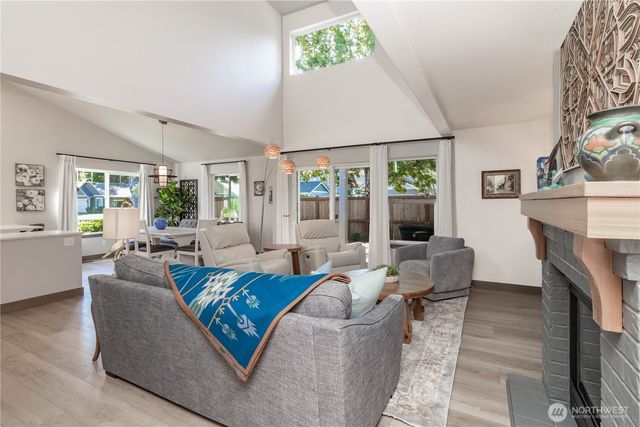 8135 Trimble Lane SE, Olympia, WA 98501