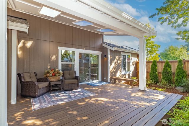 8135 Trimble Lane SE, Olympia, WA 98501