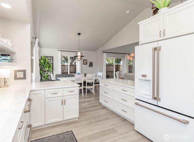 8135 Trimble Lane SE, Olympia, WA 98501