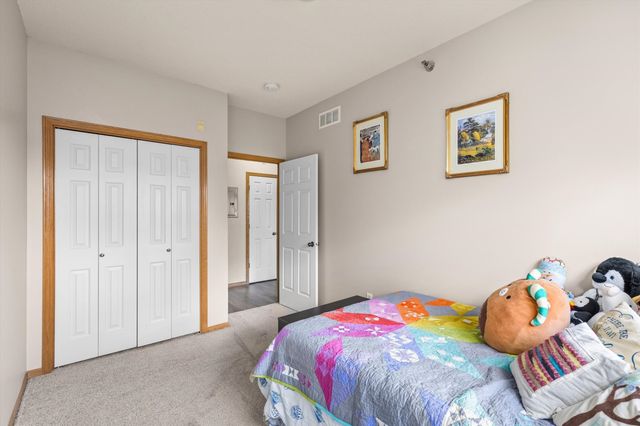 8601 Westown Parkway 17207, West Des Moines, IA 50266