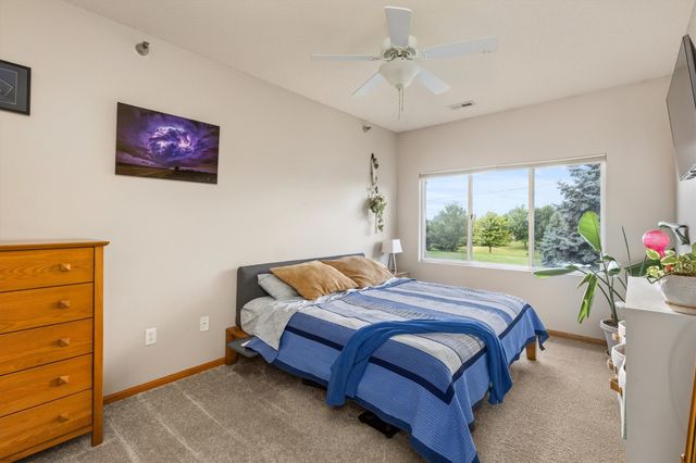 8601 Westown Parkway 17207, West Des Moines, IA 50266