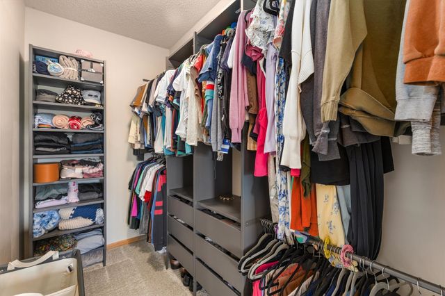8601 Westown Parkway 17207, West Des Moines, IA 50266