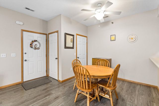 8601 Westown Parkway 17207, West Des Moines, IA 50266