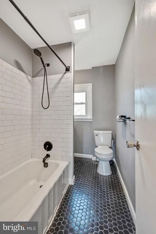 204 ELM AVE, North Wales, PA 19454