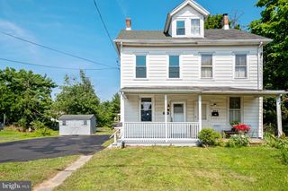 204 ELM AVE, North Wales, PA 19454
