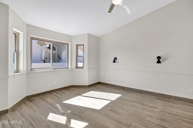 5830 E MCKELLIPS Road 114, Mesa, AZ 85215