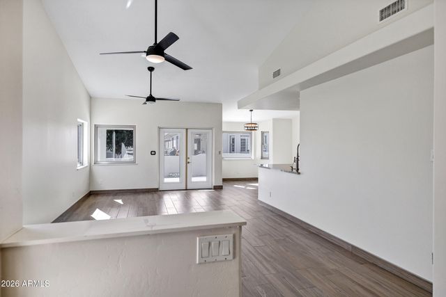 5830 E MCKELLIPS Road 114, Mesa, AZ 85215