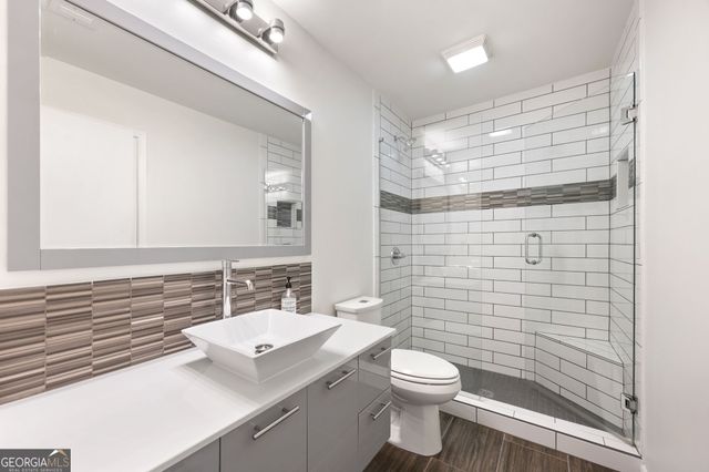 1013 Lenox Valley Drive NE, Atlanta, GA 30324