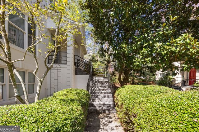 1013 Lenox Valley Drive NE, Atlanta, GA 30324