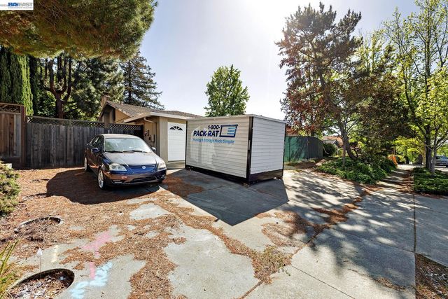 1672 Via Sombrio, Fremont, CA 94539