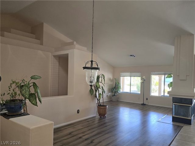 6214 Belgium Drive, Las Vegas, NV 89122