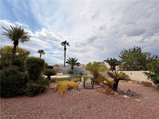 6214 Belgium Drive, Las Vegas, NV 89122