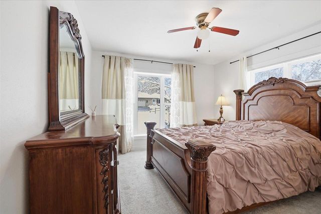 4512 N 105th STREET, Wauwatosa, WI 53225