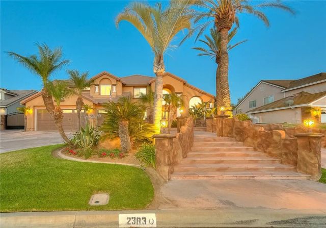 2383 Pacer, Norco, CA 92860