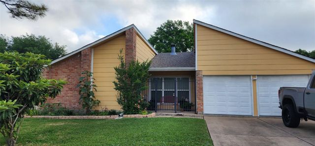 3451 Golders Green Drive, Houston, TX 77082