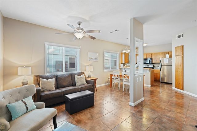 15010 Leeward Dr 602, Corpus Christi, TX 78418