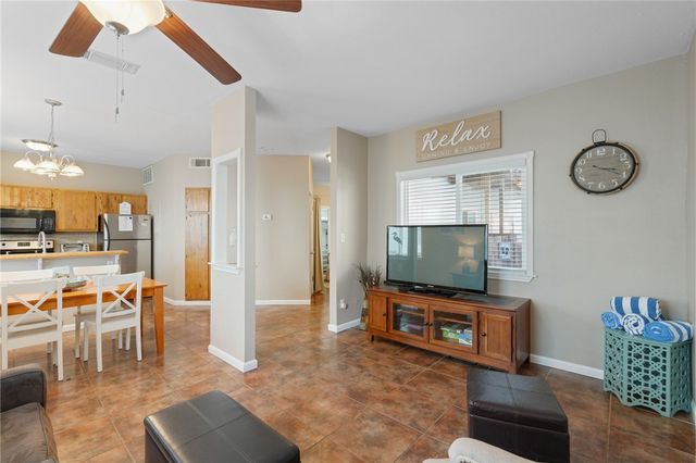 15010 Leeward Dr 602, Corpus Christi, TX 78418